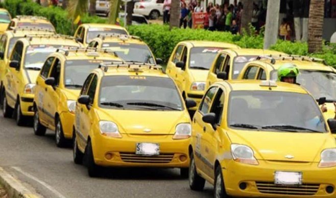 Taxistas confirman paro indefinido, en Montería se espera conclusión de reunión