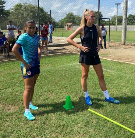 Santos jugó ante la Selección Montería